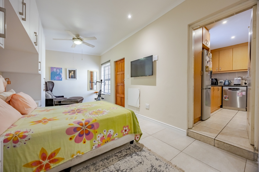 4 Bedroom Property for Sale in Royal Ascot Western Cape